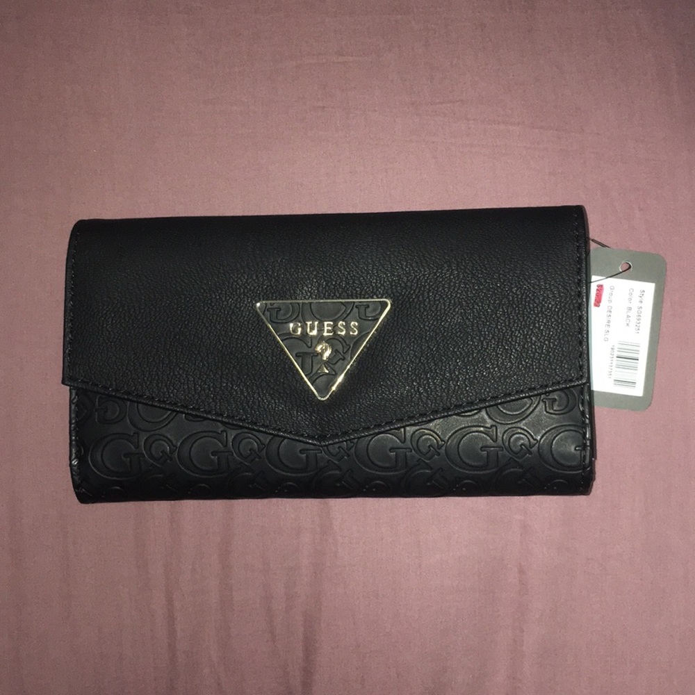 Guess wallet